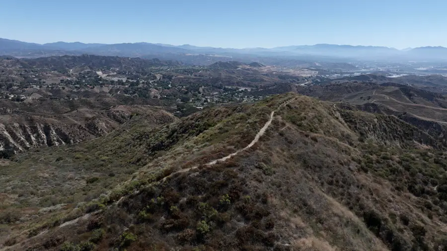 001 Burlwood Drive, Castaic, CA 91384 - #3