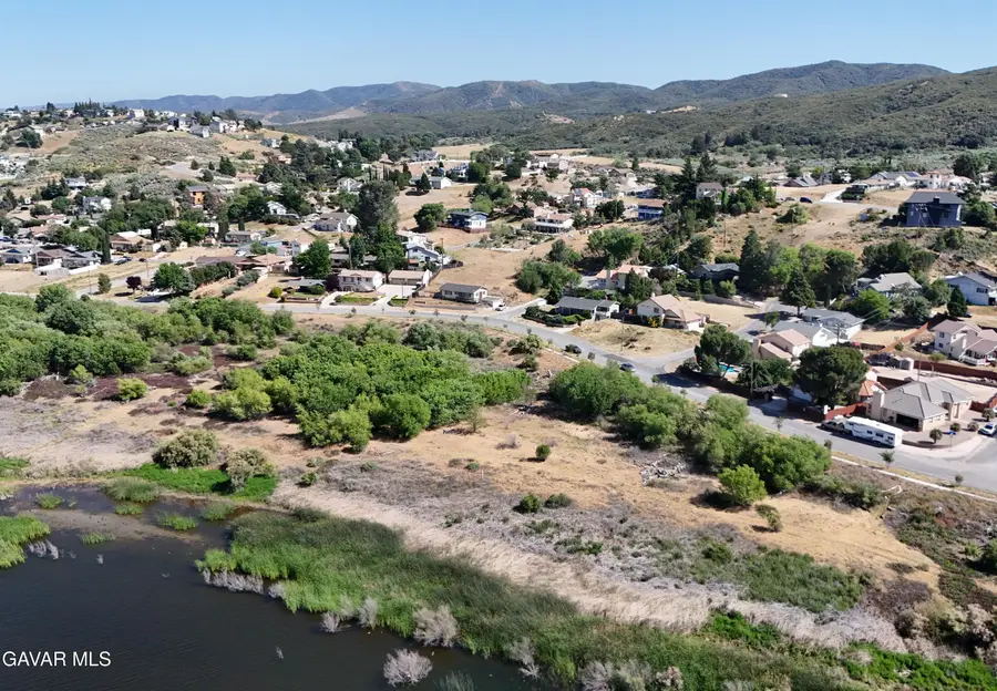 Denview Dr Vic Sandrock, Lake Hughes, CA 93532 - #3