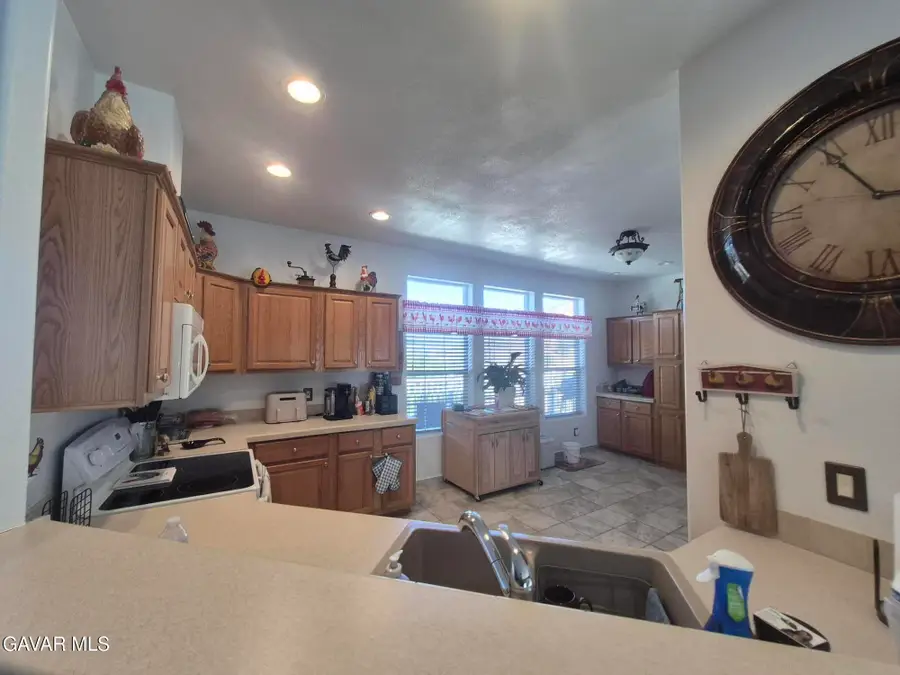 18764 Alps Drive, Tehachapi, CA 93561 - #3
