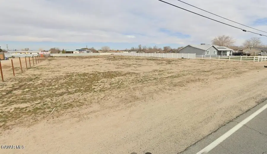 10053 E Avenue S, Littlerock, CA 93543 - #2
