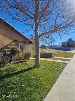 38000 E 17th Street #Apt 16, Palmdale, CA 93550 - #2