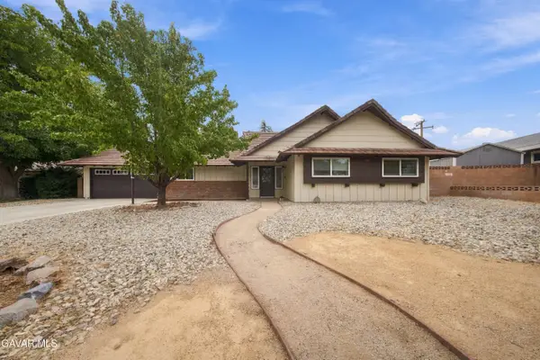 43818 Halcom Avenue, Lancaster, CA 93536