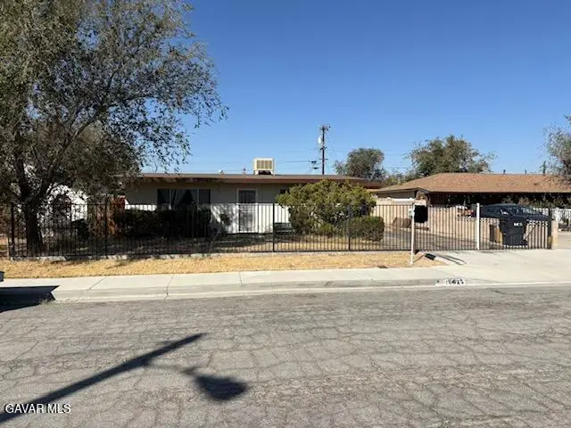 16025 P Street, Mojave, CA 93501 - #1