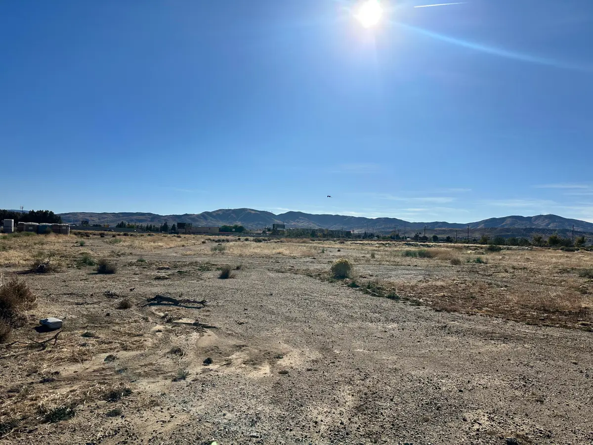 E Ave P8 Vic 8th Ste Street, Palmdale, CA 93550 - #1