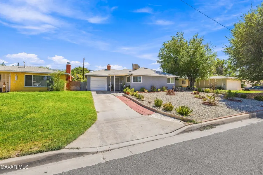 44014 Fig Avenue, Lancaster, CA 93534 - #2