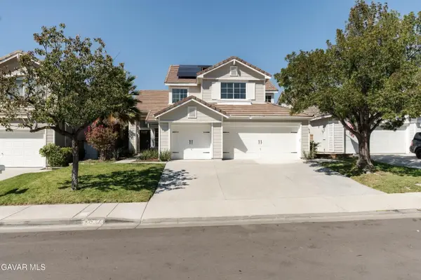 27557 Courtview Drive, Santa Clarita, CA 91354