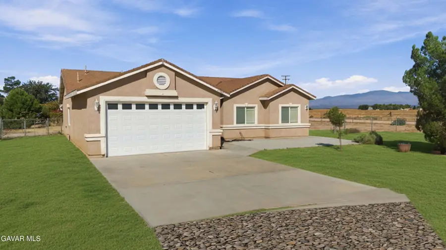 49945 80th Street, Lancaster, CA 93536 - #2