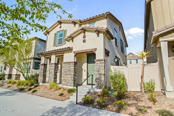 27605 Sawtooth Lane, Santa Clarita, CA 91387