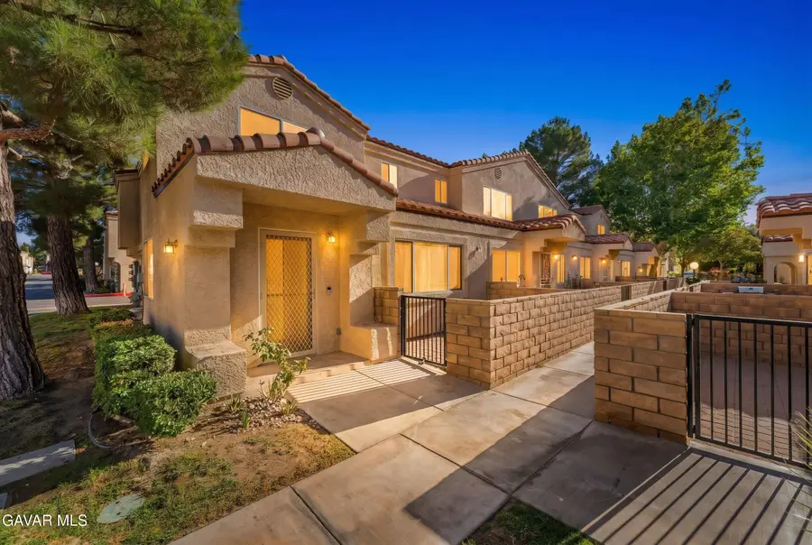 43465 30th Street #Unit 4, Lancaster, CA 93536 - #2