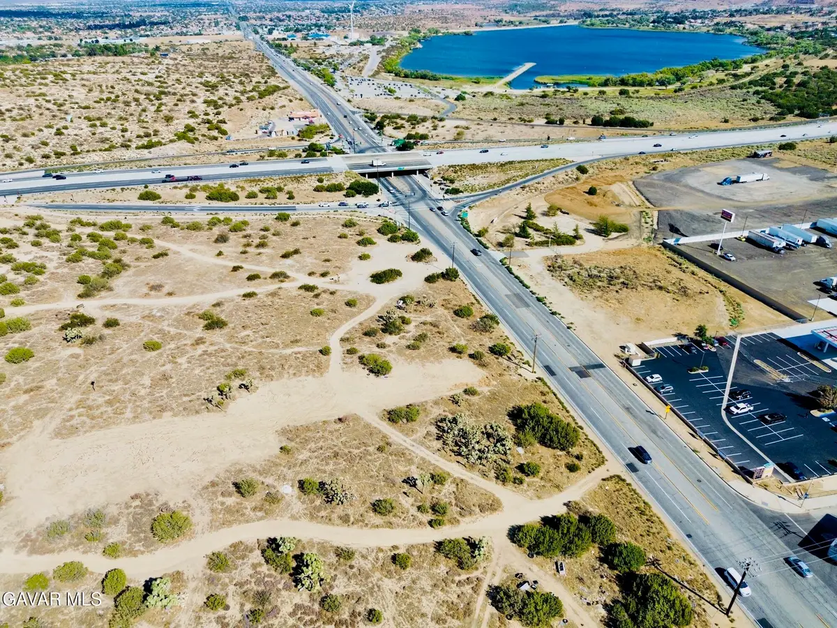 W Avenue S Vic Ave 14 Fwy, Palmdale, CA 93551 - #1