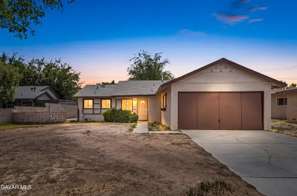 1438 W Avenue H 14, Lancaster, CA 93534