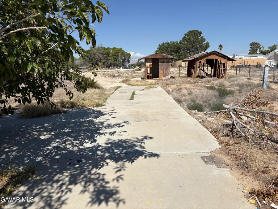385 Morning Glory Drive, California City, CA 93505 - #2