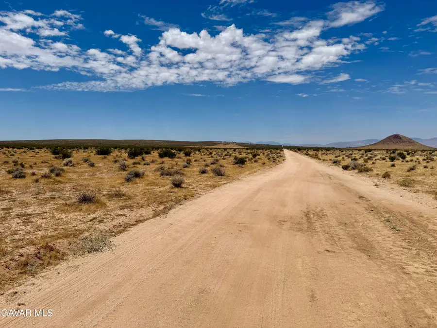 On Tatum Rd Near 130th St, California City, CA 93505 - #3