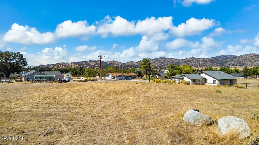 Kelso Court, Tehachapi, CA 93561 - #3