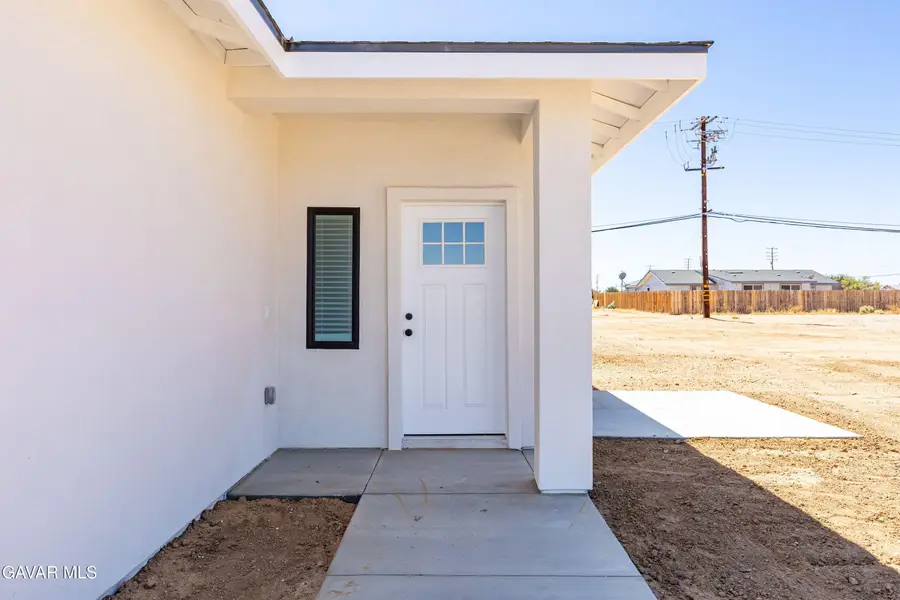 9026 N Loop Boulevard #A And B, California City, CA 93505 - #2