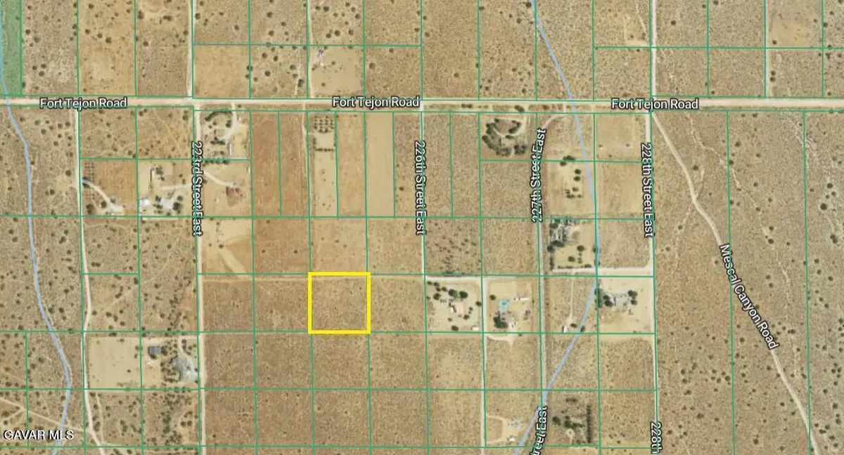225 Ste Drt Vic Avenue Y4 Ste, Llano, CA 93544 - #1