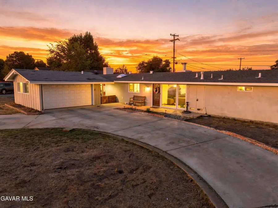 544 E Avenue J1, Lancaster, CA 93535 - #2