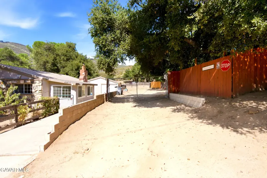 40213 Calle Rosalito, Green Valley, CA 91390 - #2