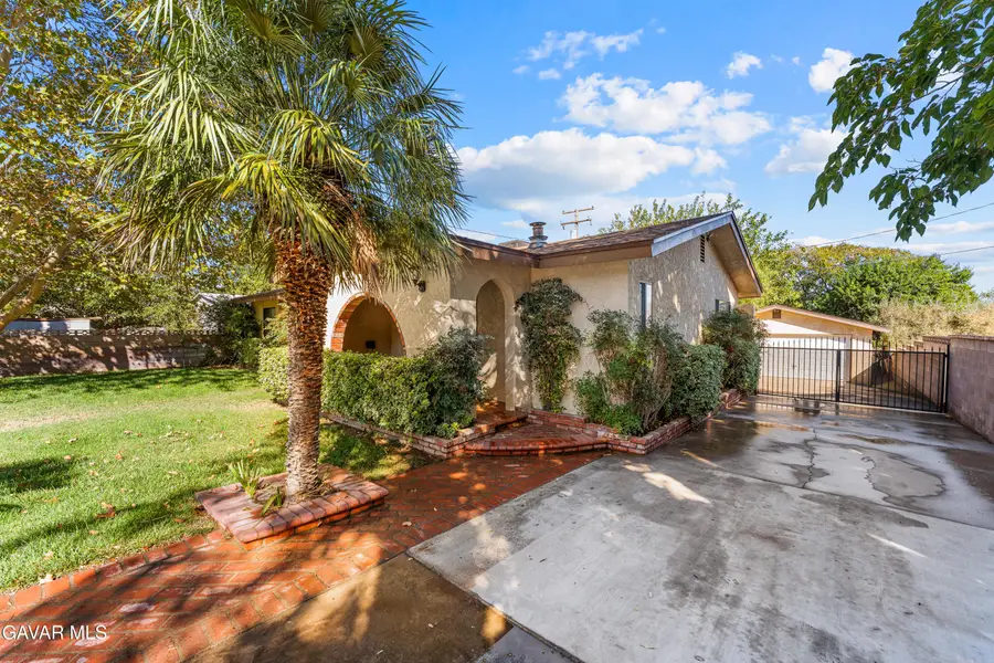 4527 W Avenue L 13, Lancaster, CA 93536 - #2