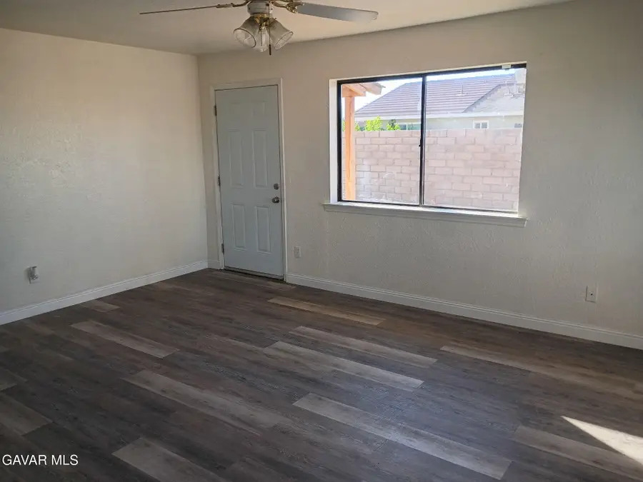 8720 S Loop Boulevard, California City, CA 93505 - #2