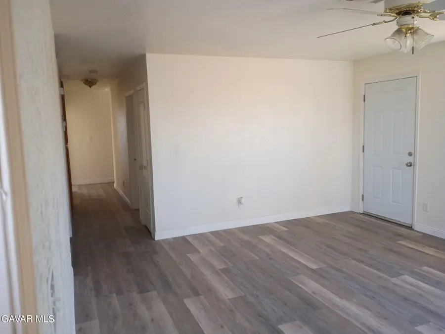 8720 S Loop Boulevard, California City, CA 93505 - #3