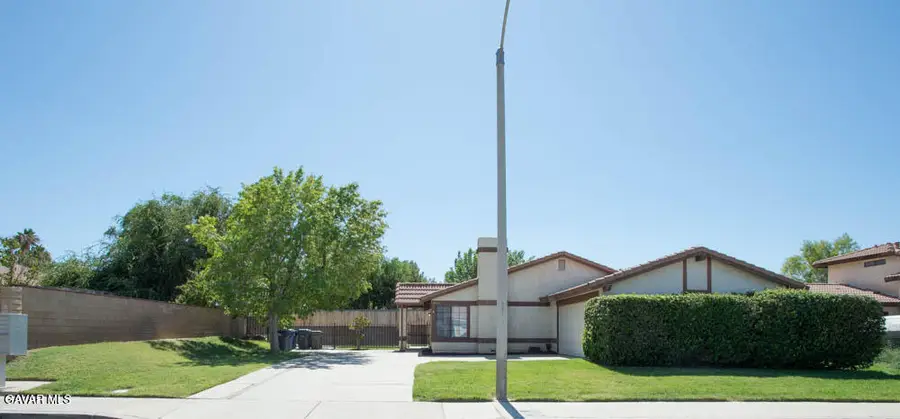 4540 Clear Springs Avenue, Palmdale, CA 93552 - #3
