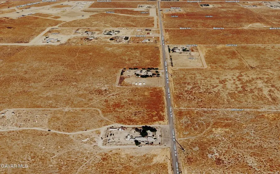 W 100th Street, Rosamond, CA 93560 - #2