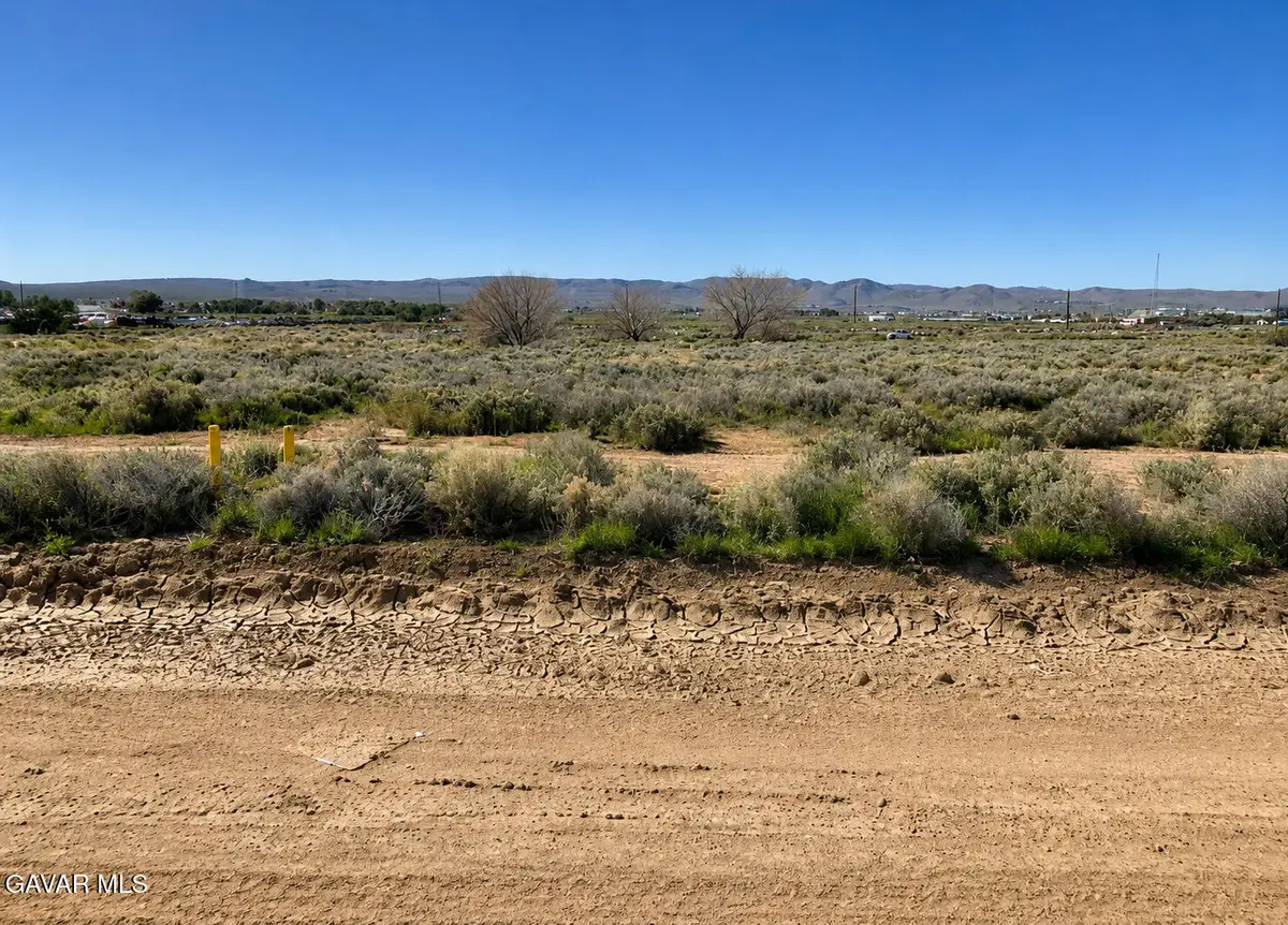 E Ridgecrest Boulevard, Ridgecrest, CA 93555 - #1
