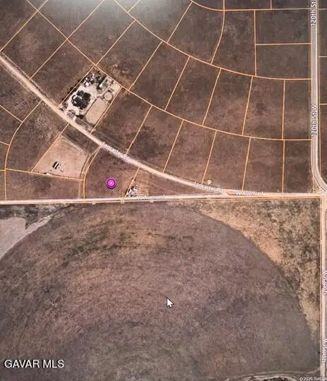 Lancaster Road # H14, Del Sur, CA 93536