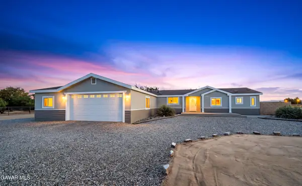 8308 W Avenue D-8, Lancaster, CA 93536