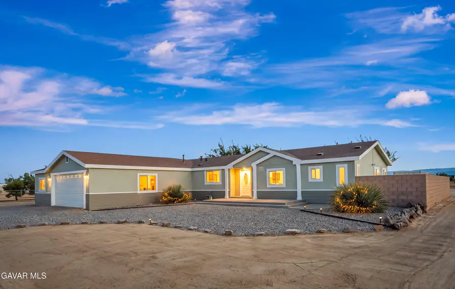 8308 W Avenue D-8, Lancaster, CA 93536 - #3