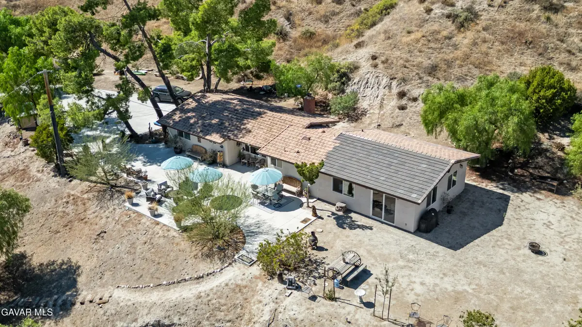 30325 N Brandywine Canyon Road, Canyon Country, CA 91351 - #1