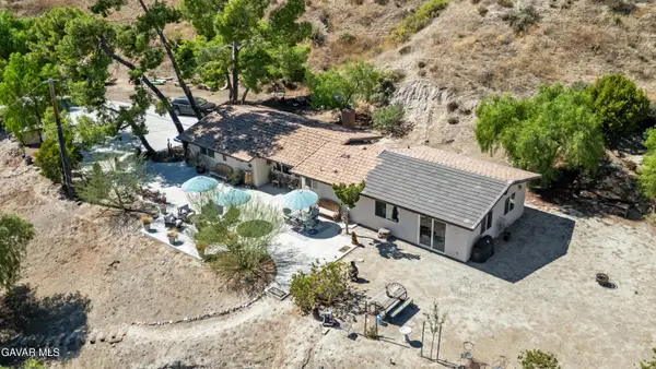 30325 N Brandywine Canyon Road, Canyon Country, CA 91351