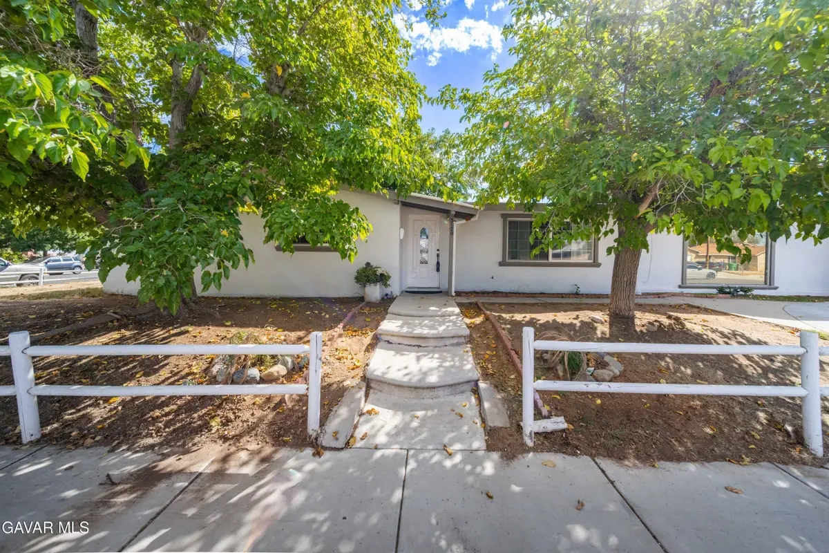 3120 E Avenue Q4, Palmdale, CA 93550 - #1