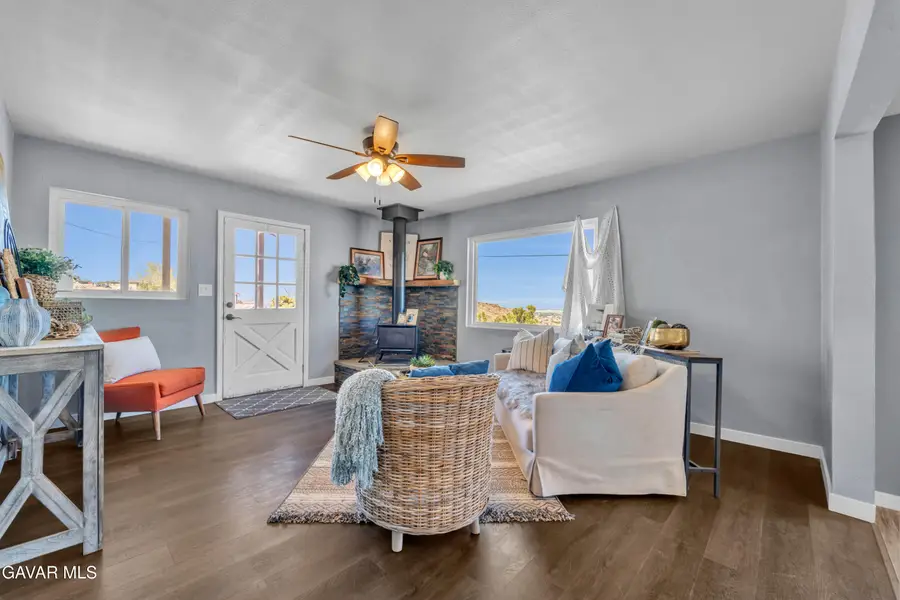 35602 1/2 Old Nadeau Road, Palmdale, CA 93550 - #2