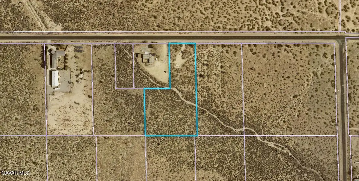 E Ave Q, Palmdale, CA 93591 - #1