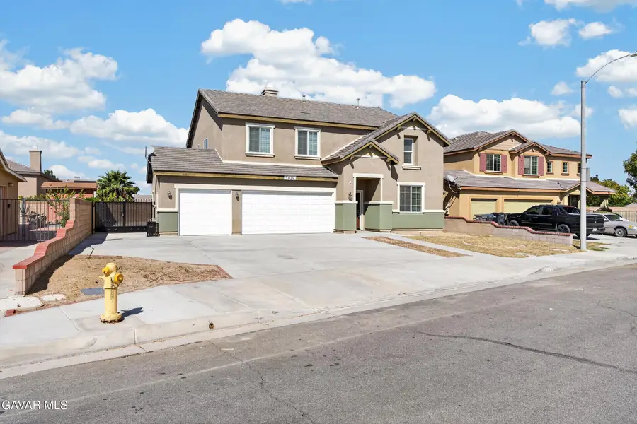 3019 W Newgrove Street, Lancaster, CA 93536 - #2