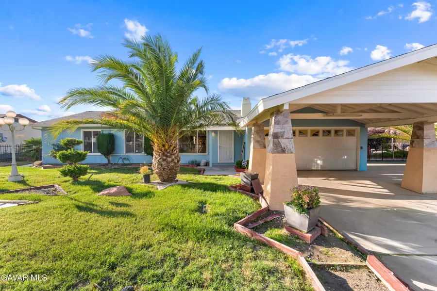 17104 Schollview Avenue, Palmdale, CA 93591 - #2