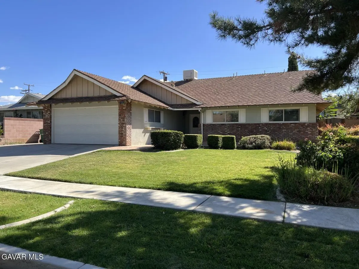 534 W Avenue J10, Lancaster, CA 93534 - #1