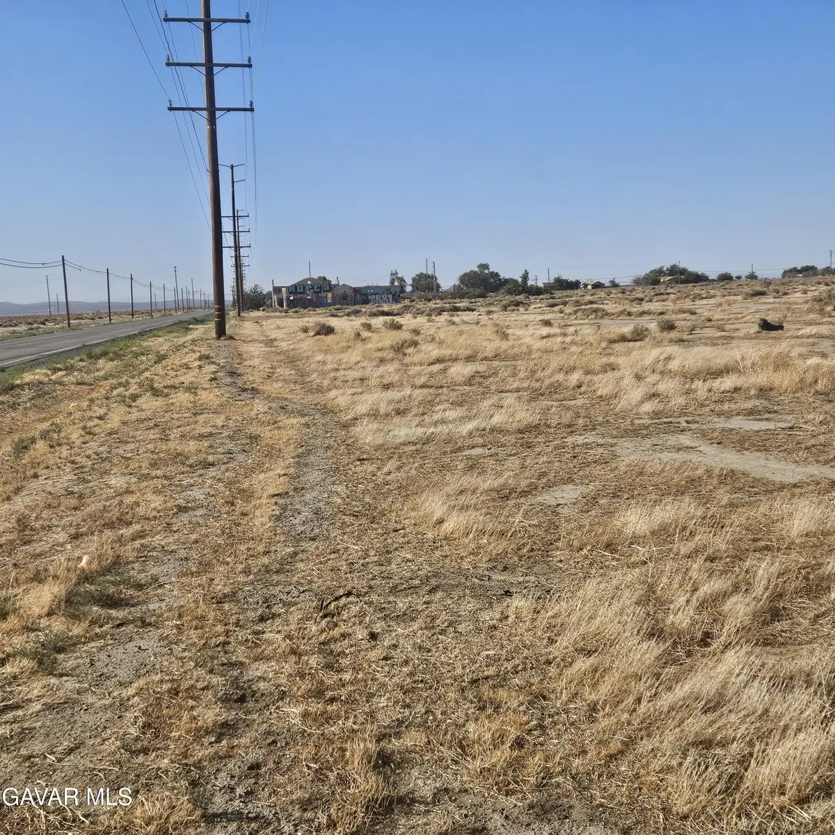 Cor 90 #Ste Pav, Lancaster, CA 93535 - #1