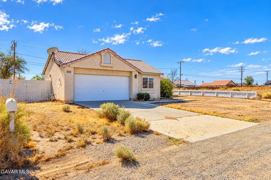 9020 Redwood Boulevard, California City, CA 93505 - #2