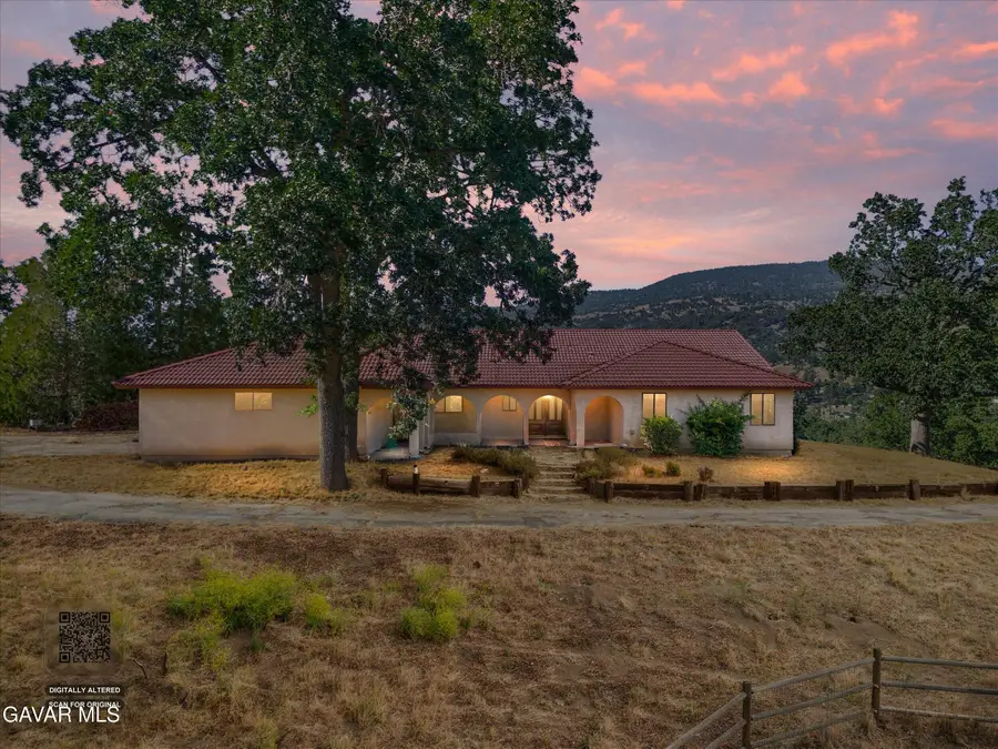 23921 Parke Court, Tehachapi, CA 93561 - #2