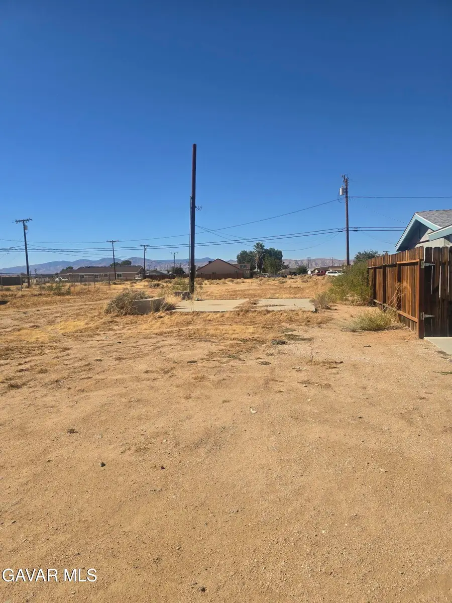Apn 213-131-36 N. Loop Blvd, California City, CA 93505 - #3