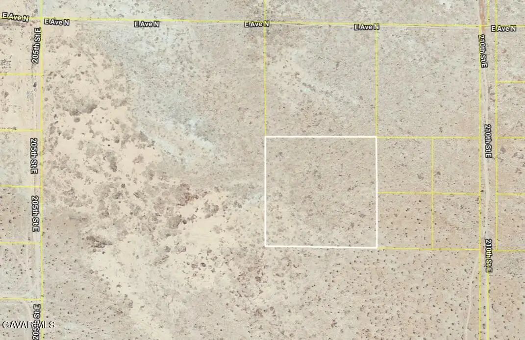 208th St East And E N4, Palmdale, CA 93591 - #1