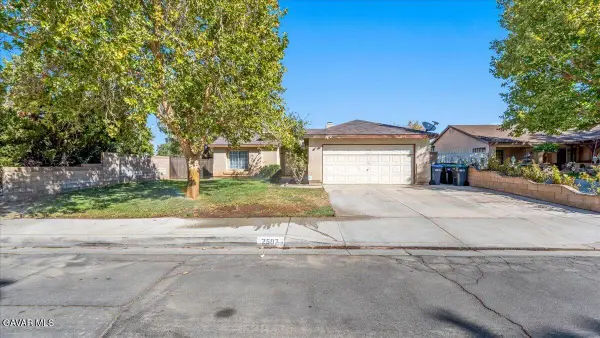 2507 E Avenue J14, Lancaster, CA 93535