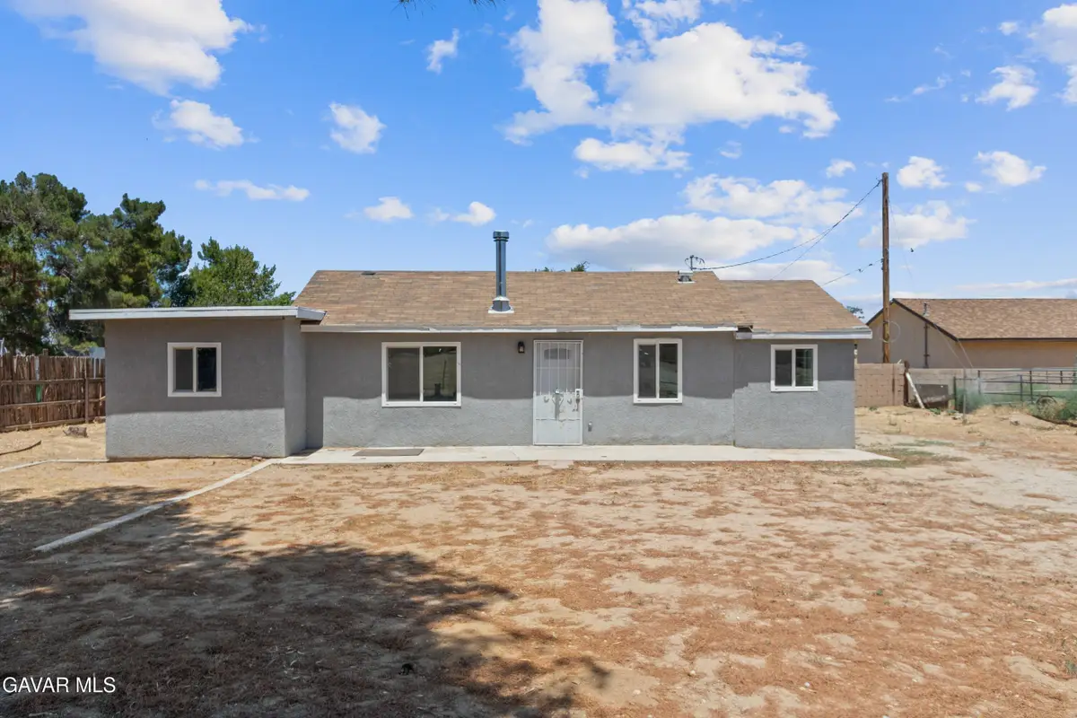4528 W Avenue M8, Lancaster, CA 93536 - #1