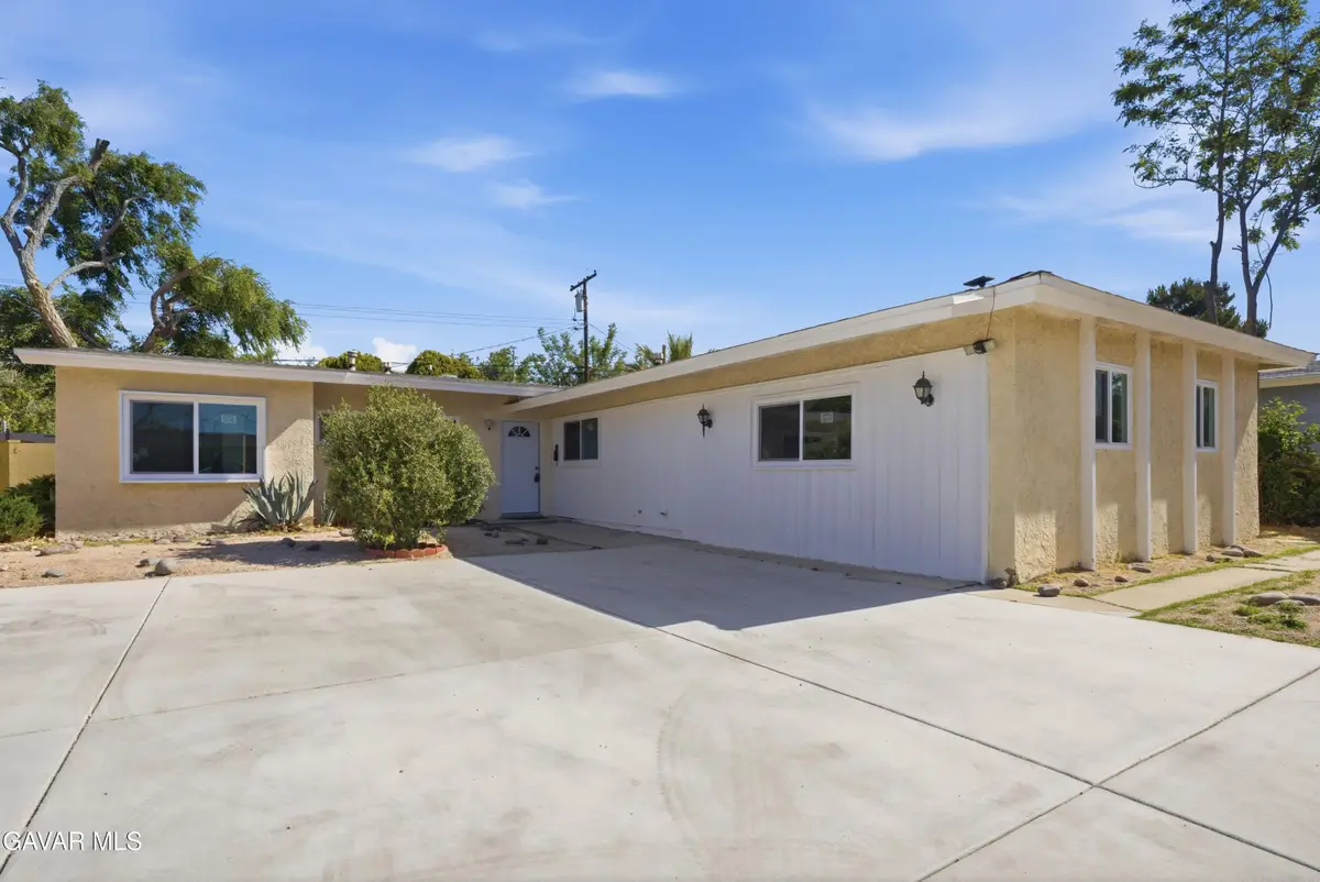1133 W Avenue J15, Lancaster, CA 93534 - #1