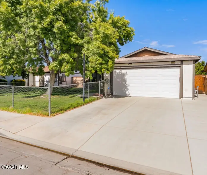 2233 Morningside Avenue, Lancaster, CA 93535 - #1