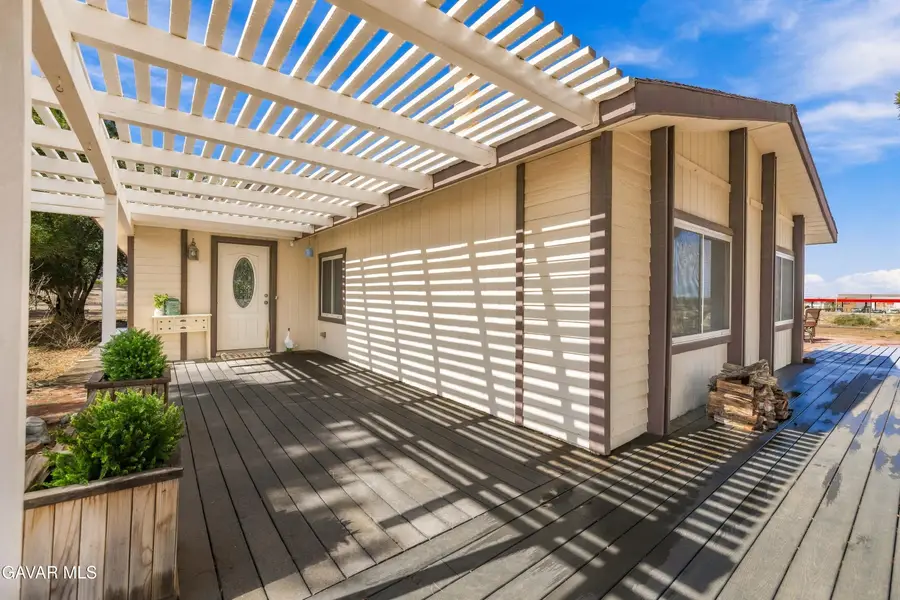 36304 E 52nd Street, Palmdale, CA 93552 - #3