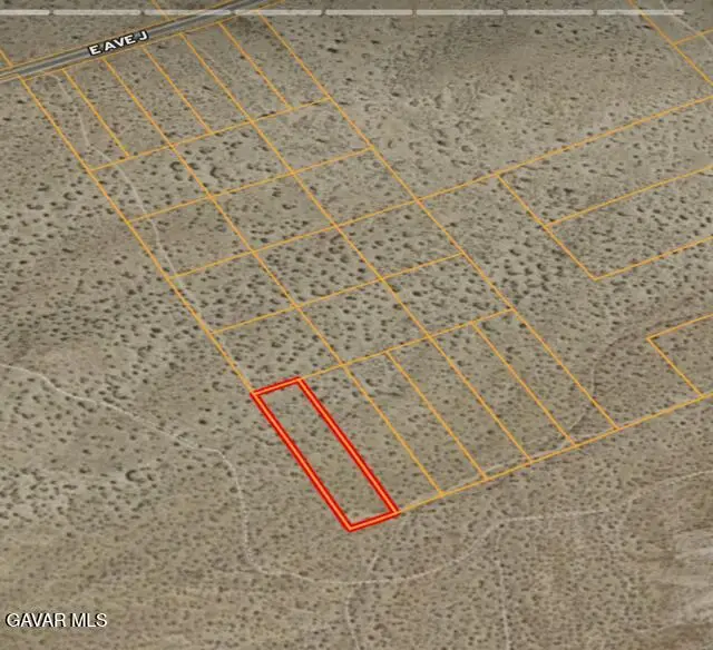 E Vic Avenue J8 195 Ste, Lancaster, CA 93535 - #2